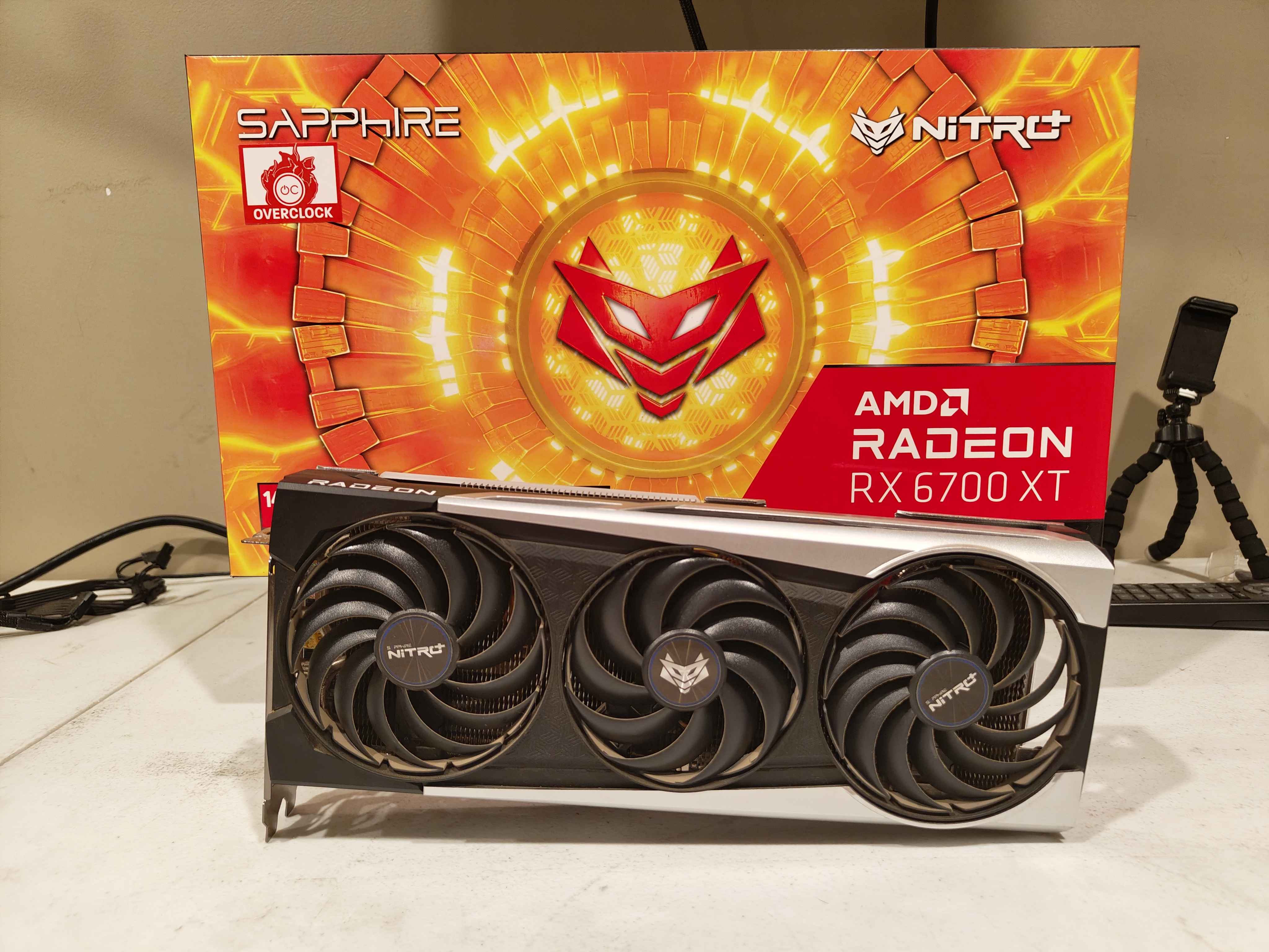SAPPHIRE Nitro+ Radeon RX 6700 XT Gaming OC 12GB GDDR6