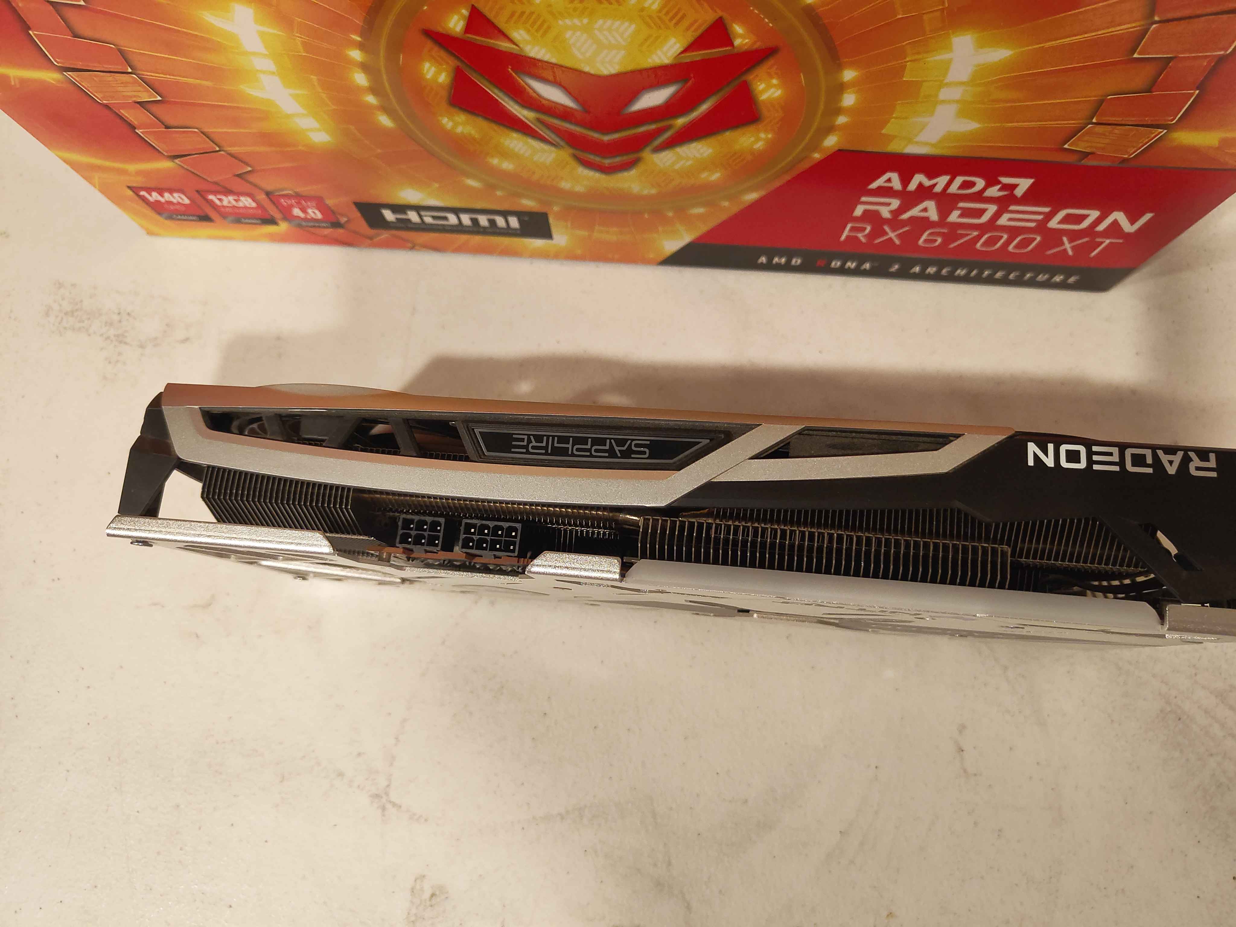 SAPPHIRE Nitro+ Radeon RX 6700 XT Gaming OC 12GB GDDR6 6