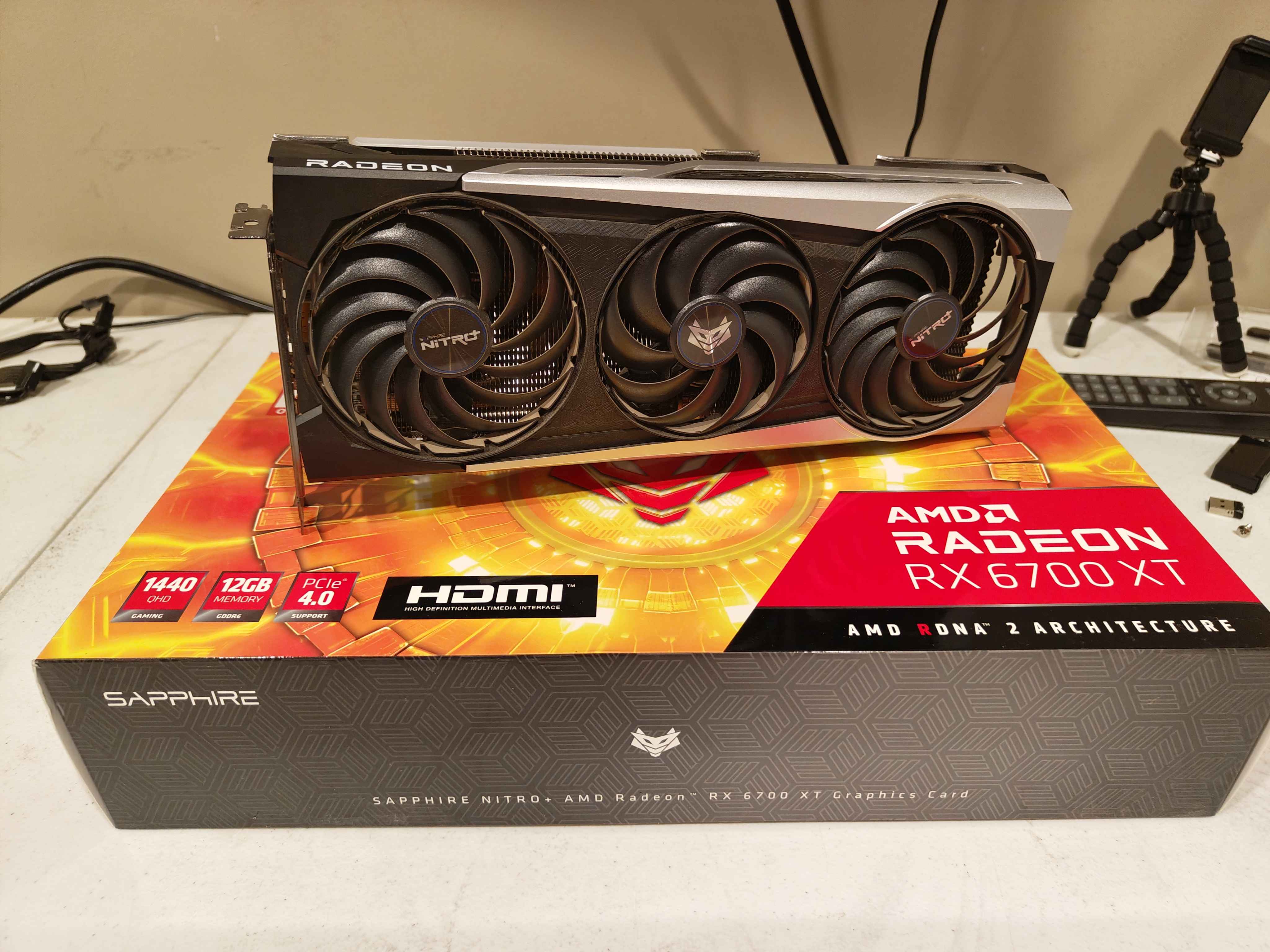 SAPPHIRE Nitro+ Radeon RX 6700 XT Gaming OC 12GB GDDR6 8